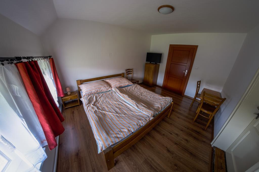 Stovka Bozanov Pension Buitenkant foto